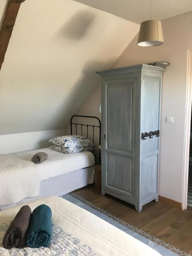 La Suite Tremignon Megrit Guest house