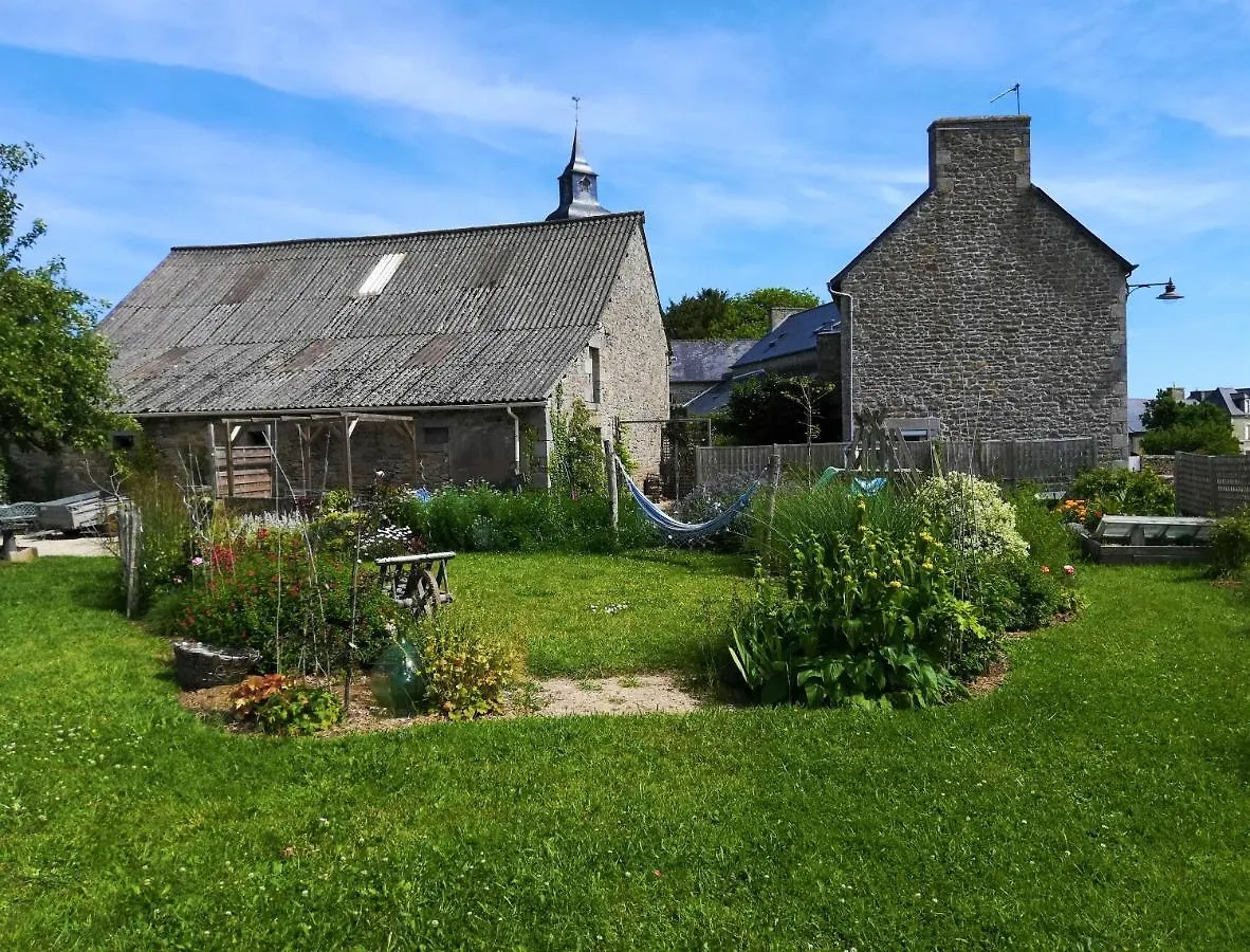 Guest house La Suite Tremignon Megrit